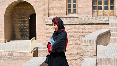 Afghanistan’s First Female Travel Guide Is Giving a Virtual Tour of Herat