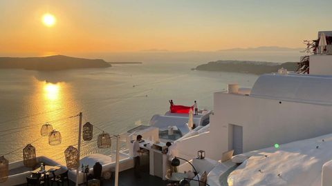This Is The Most Instagrammable Greek Island, According To New Research