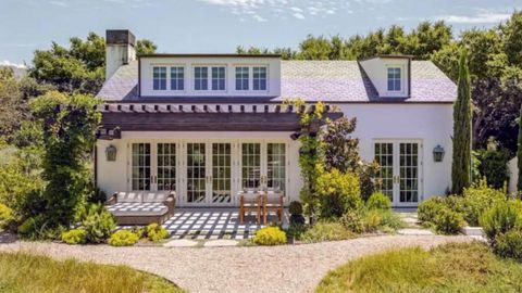 Gwyneth Paltrow's House Is Listed On Airbnb. Seriously.