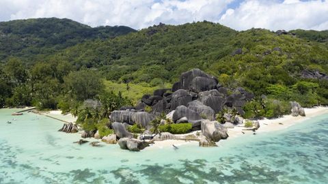 Seychelles Islands: Here's What Makes It The Perfect Romantic Getaway Destination