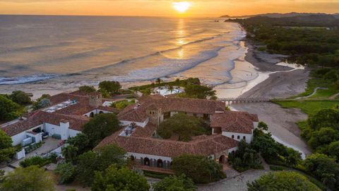 This Lush Resort On Nicaragua's Emerald Coast Feels Like Your Own Private National Park