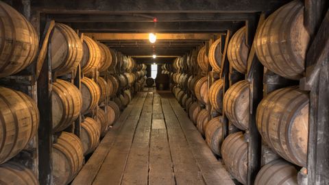 Savouring Centuries: A Tour Of Whiskey Distilleries That Defined The Craft